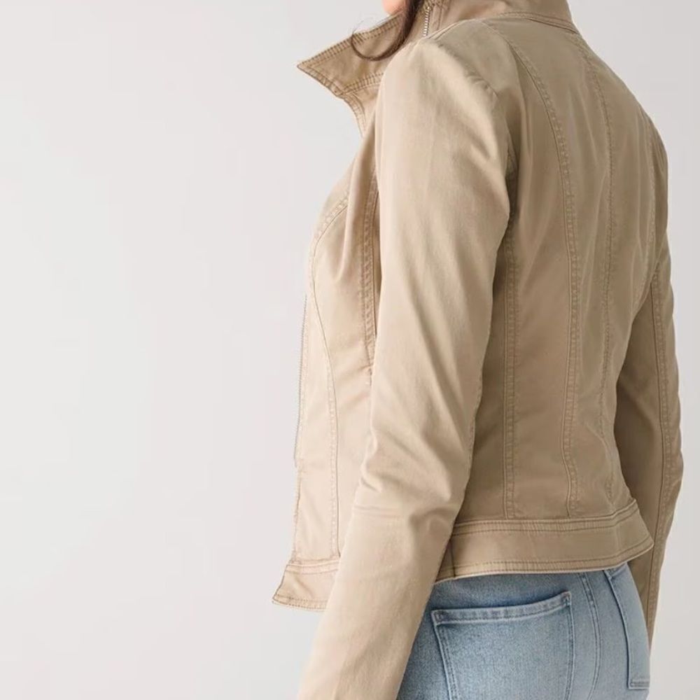 White House Black Market Ruffle Front Jacket - Picture 5 of 17